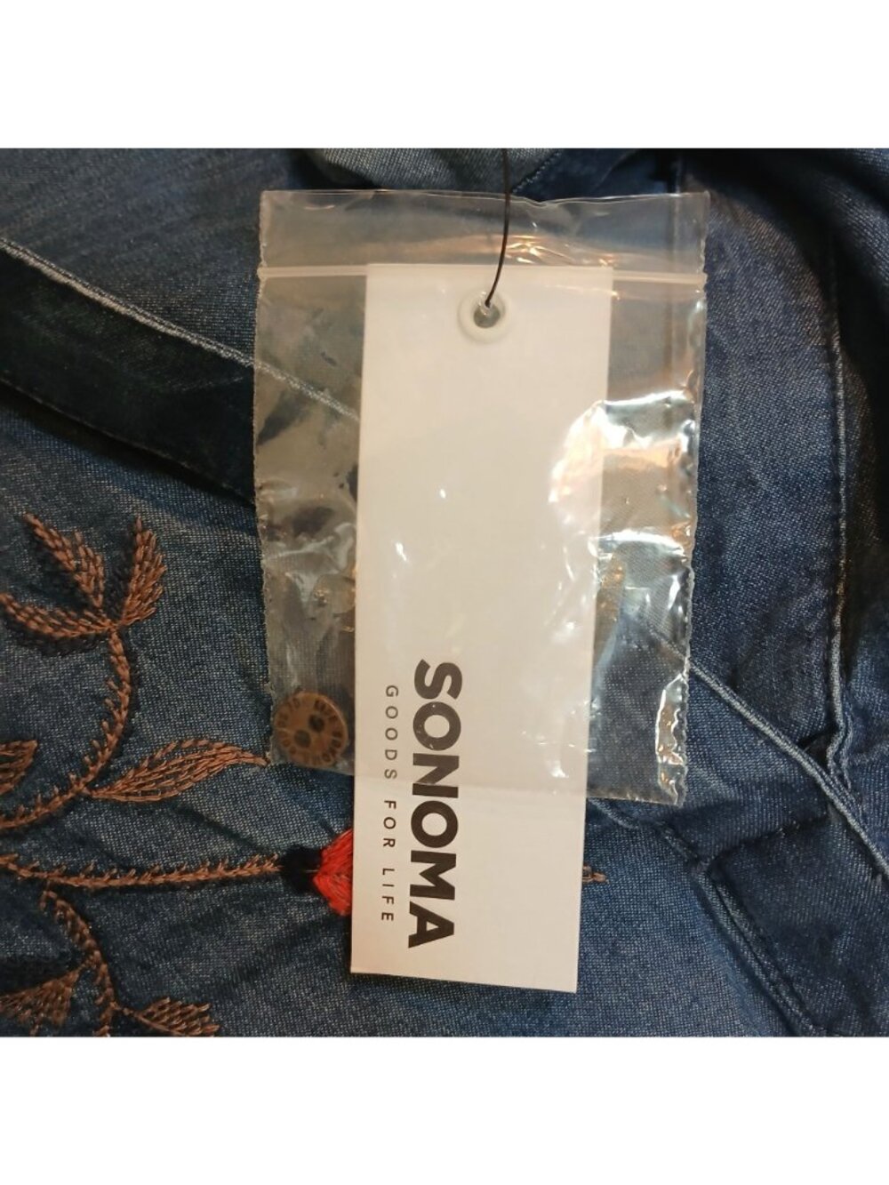 Sonoma Goods For Life Womens PS Chambray Embroidered Peplum Shirt  Blue NWT #D33 - Picture 3 of 9